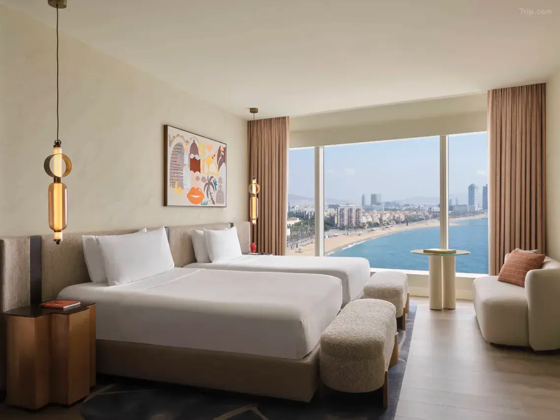 Superior Sky Twin Room — Trip.com listing photograph